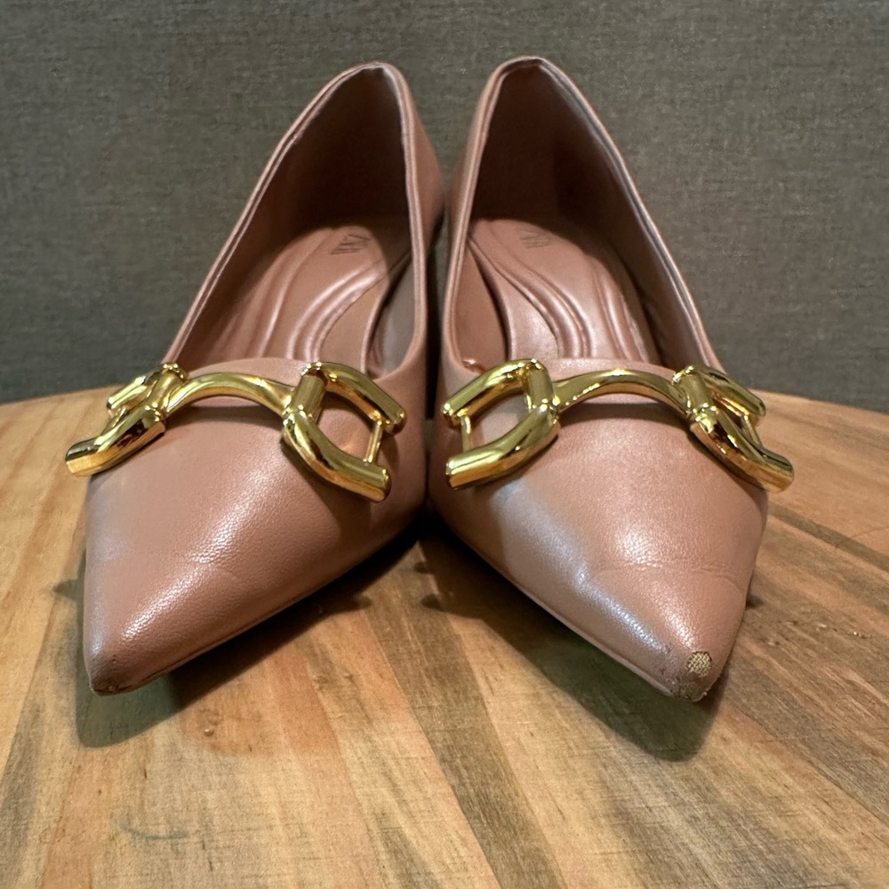 Zara Gold Horsebit Chunky Pointed Toe Heels Nude Size 39/US8 - Picture 7 of 10